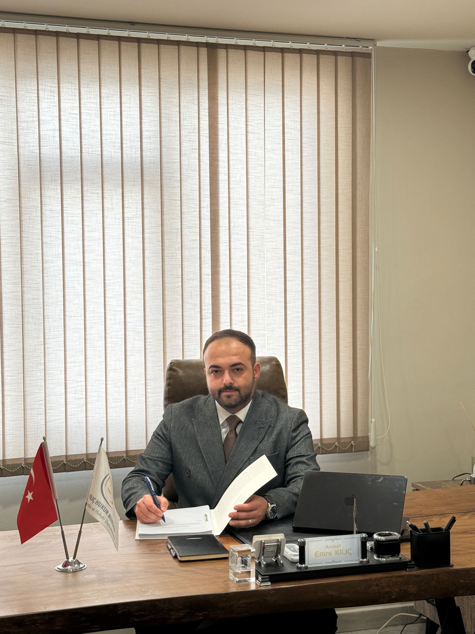 Avukat Emre Kılıç